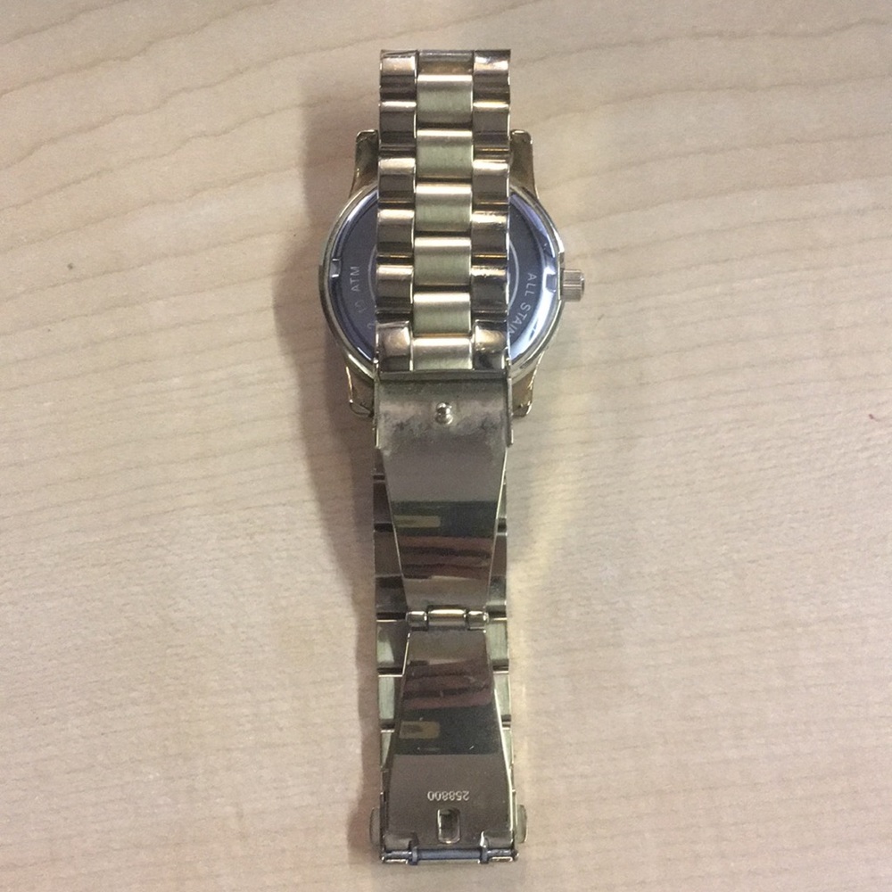 Michael Kors Watch - Picture 8 of 8